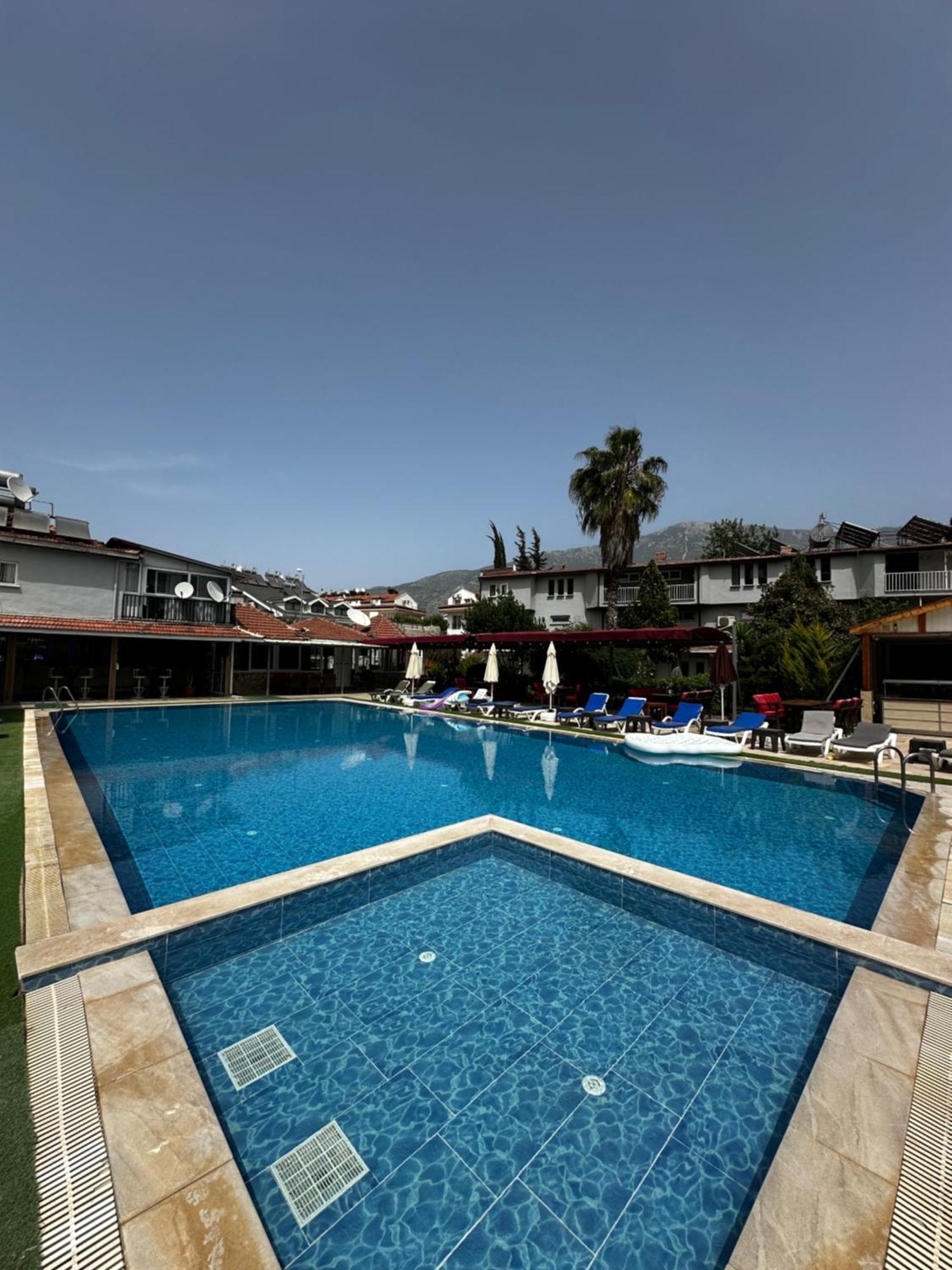 Carmina Hotel Ovacık Exterior foto