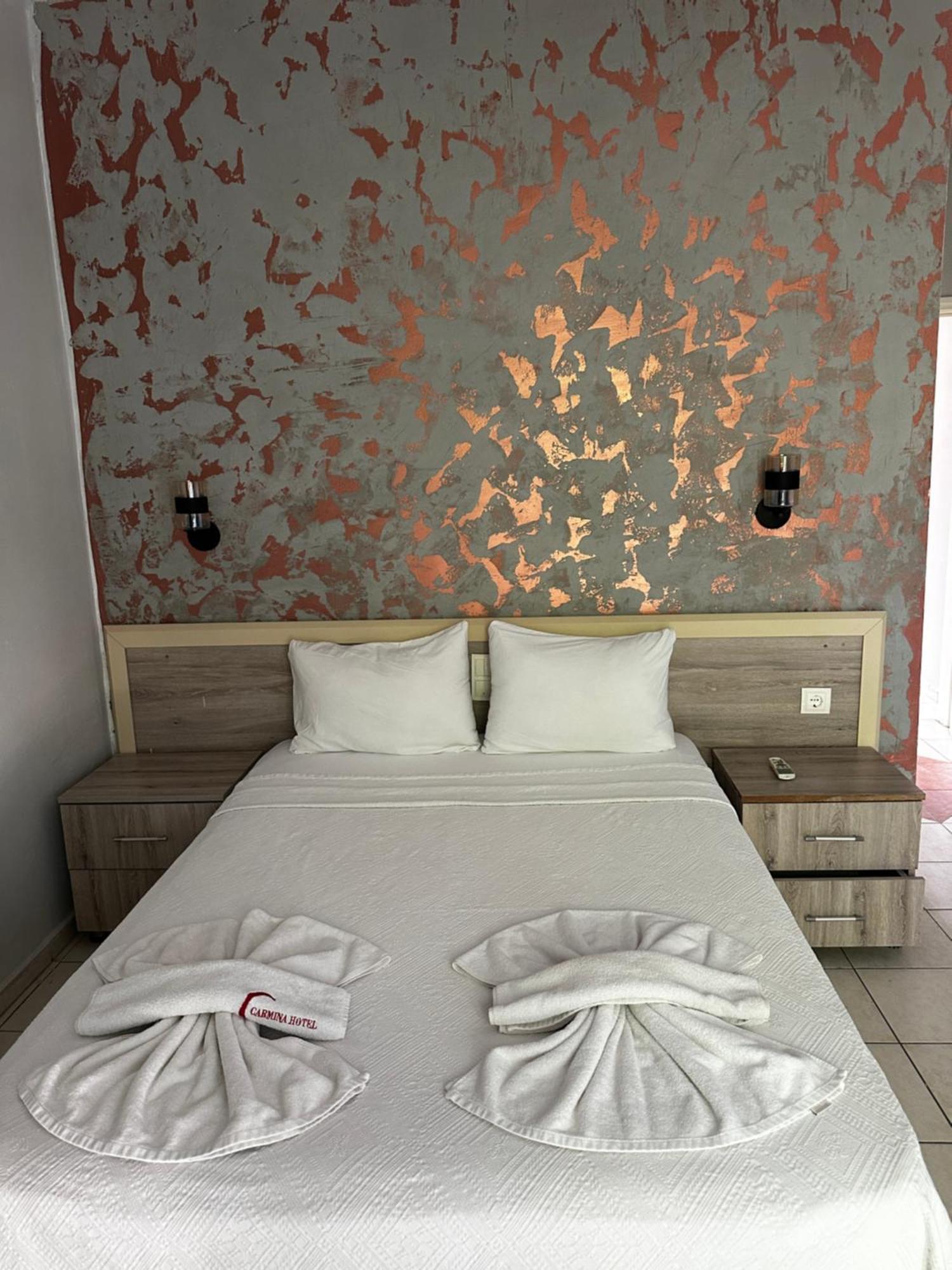 Carmina Hotel Ovacık Habitación foto