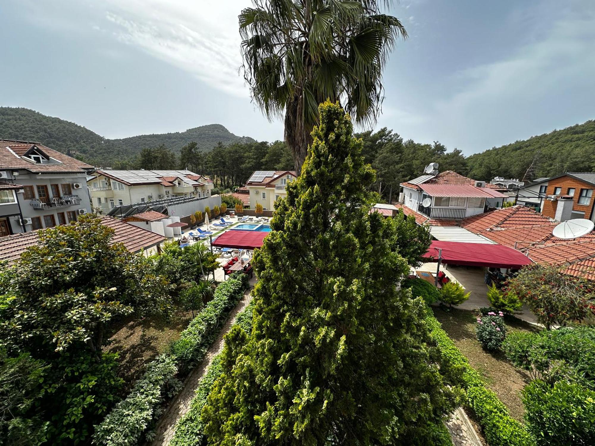 Carmina Hotel Ovacık Habitación foto